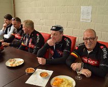 2016-04-10 CCWarneton - arret buvette (2)